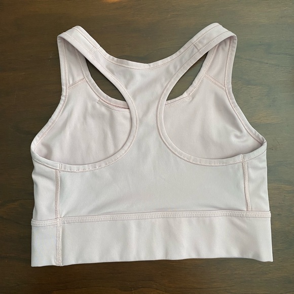 NWOT Nike Pale Pink Sports Bra - Picture 2 of 4